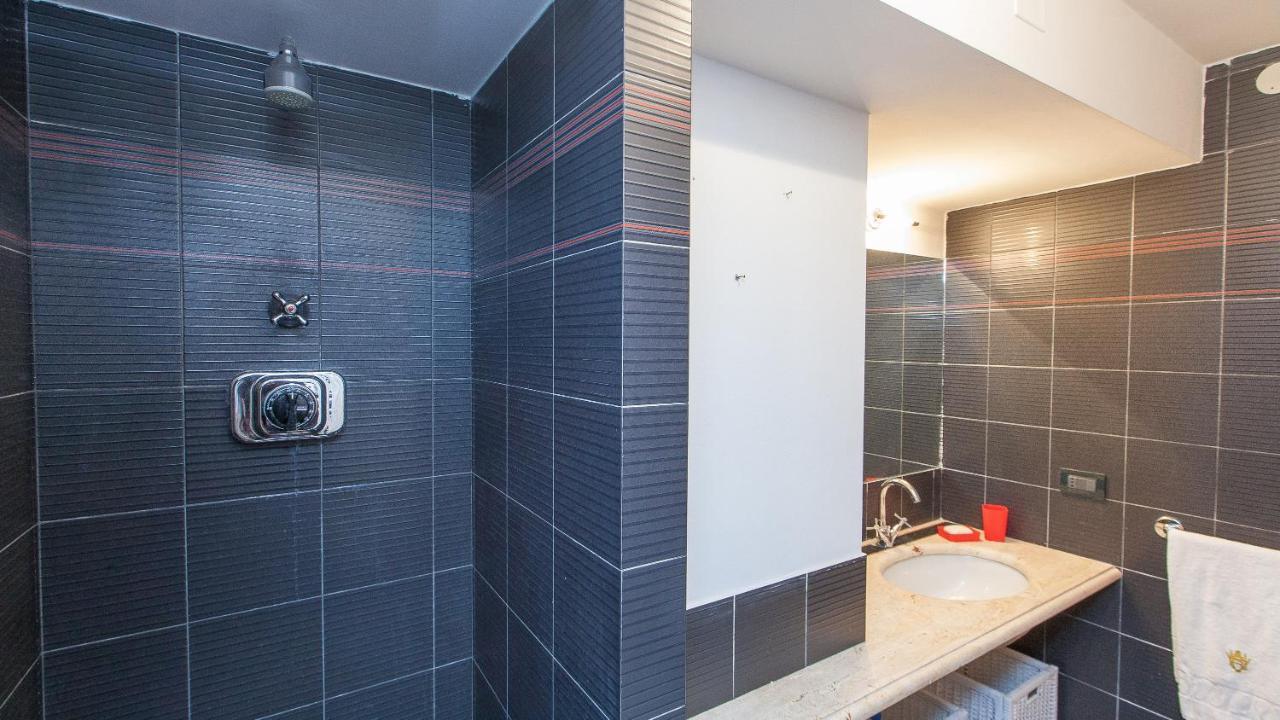 Trevi Colour- Rental In Rome Exterior photo